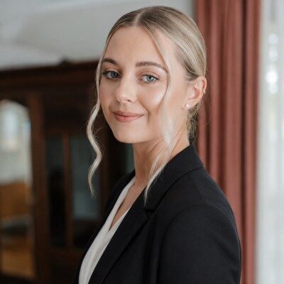 Caitlyn Jackson-Waters, Founder & CEO of WatersEdge Solutions
